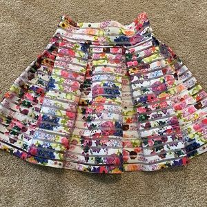 Girls flower skirt